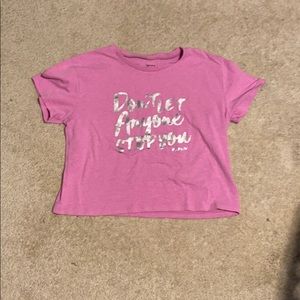 Girls size medium loose T-shirt under armor